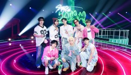 En esta imagen publicada el 12 de diciembre de 2024, Stray Kids se presenta en los Premios Billboard de la Música 2024.