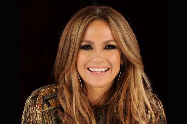 Jennifer Lopez Finalizes 1-Year, $12 Million 'Idol' Deal: Report