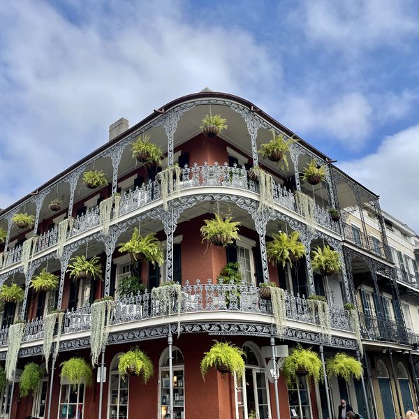 bourbon street in new orleans