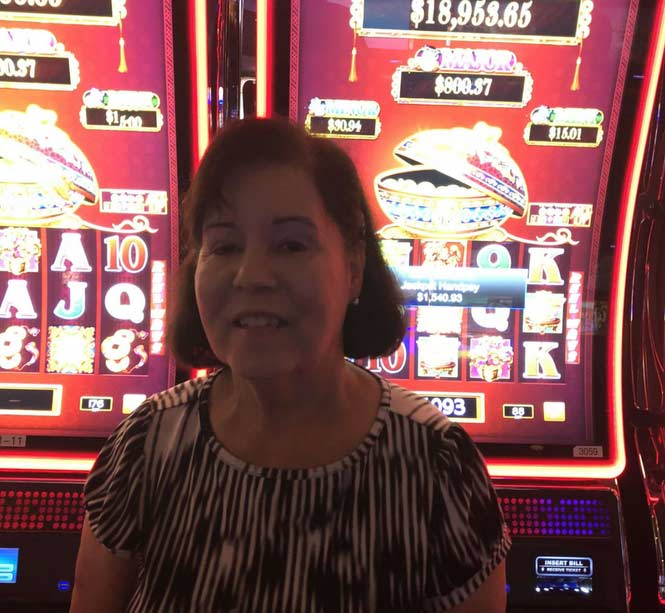 Jackpot Winner Berta D. Gonzalez smiling