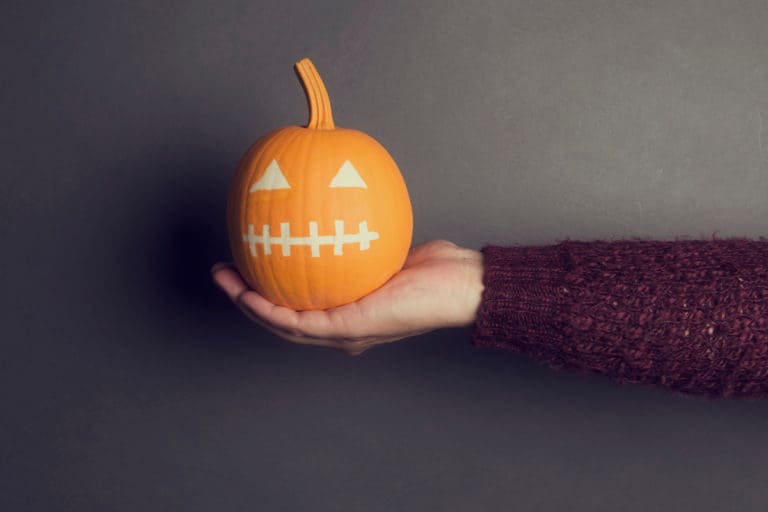 23 easy pumpkin decorating ideas