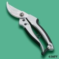 Heavy Duty Bypass Hand Pruner