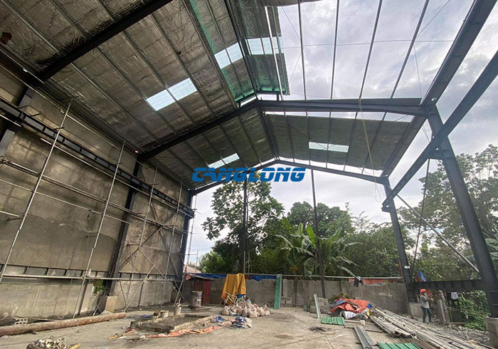 Construction of Philippine section steel frame warehouse | Steel ...