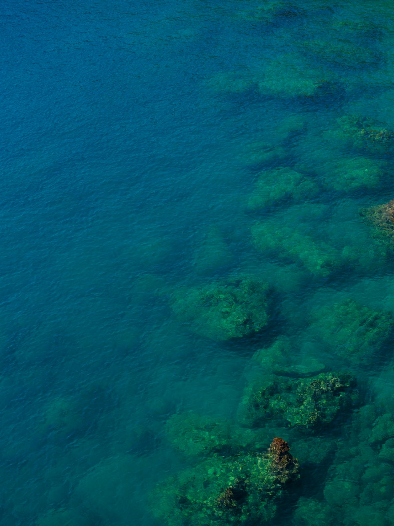 ocean with rocks