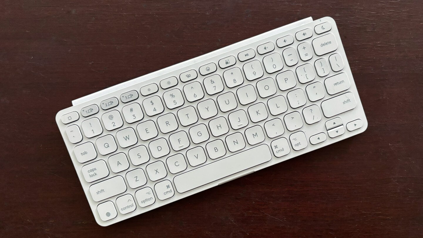 Logitech Keys-to-Go 2 is a full keyboard