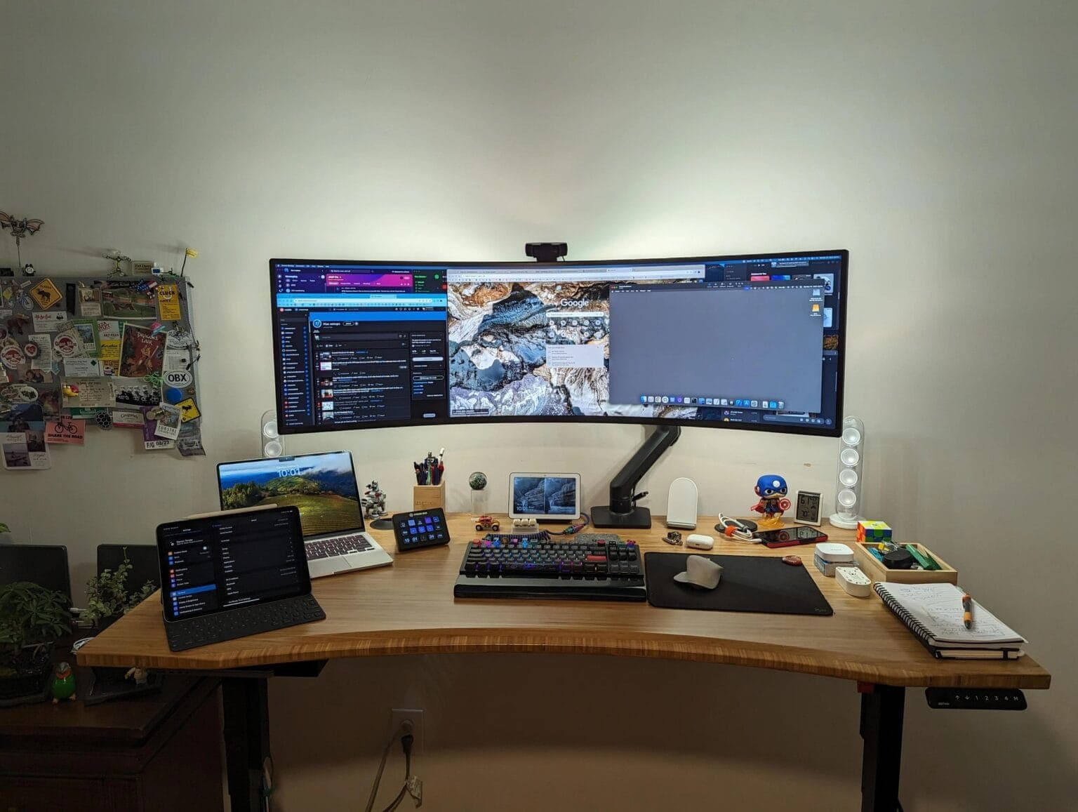 49-inch Samsung Odyssey Neo G9 monitor setup