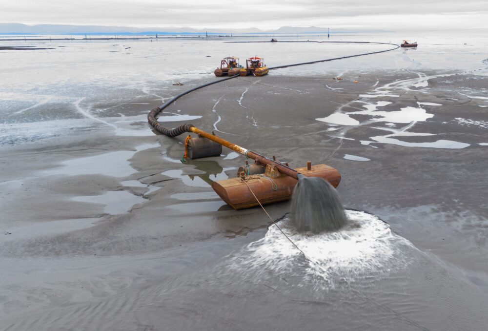 Active sediment deposit on Sturgeon Bank in 2024