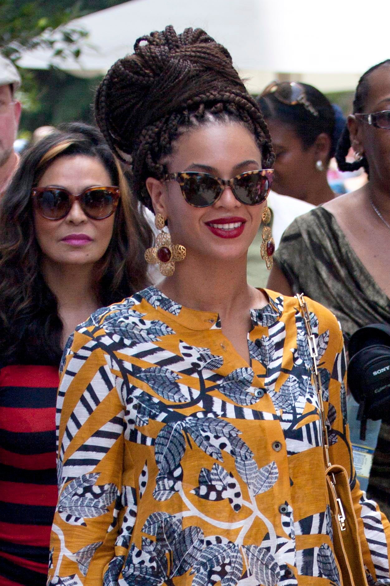 All Of The Times Beyoncé's Braids Made Us Scream "Yas!"