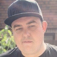 Daz Black