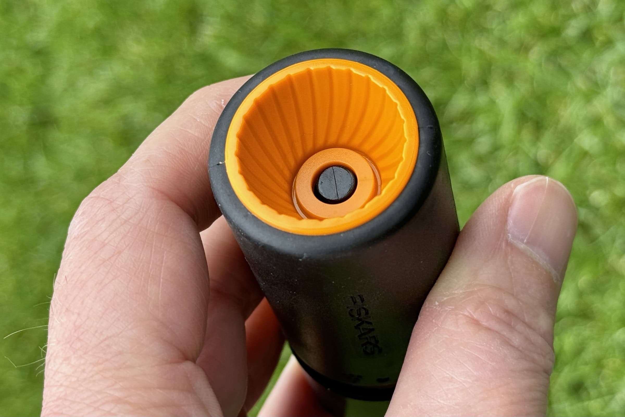 Test: Fiskars Waterwheeler Xl 4