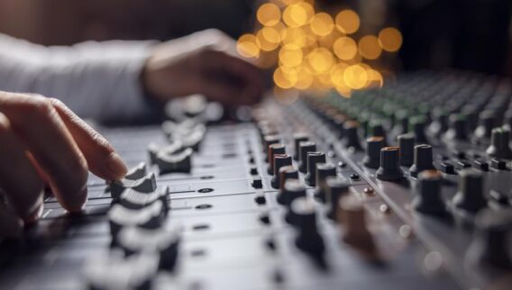 How To Become An Audio Engineer