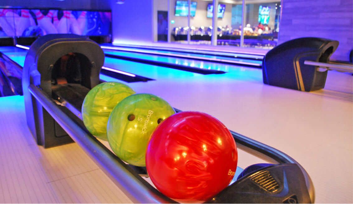 Play Bowling at GameTime Daytona