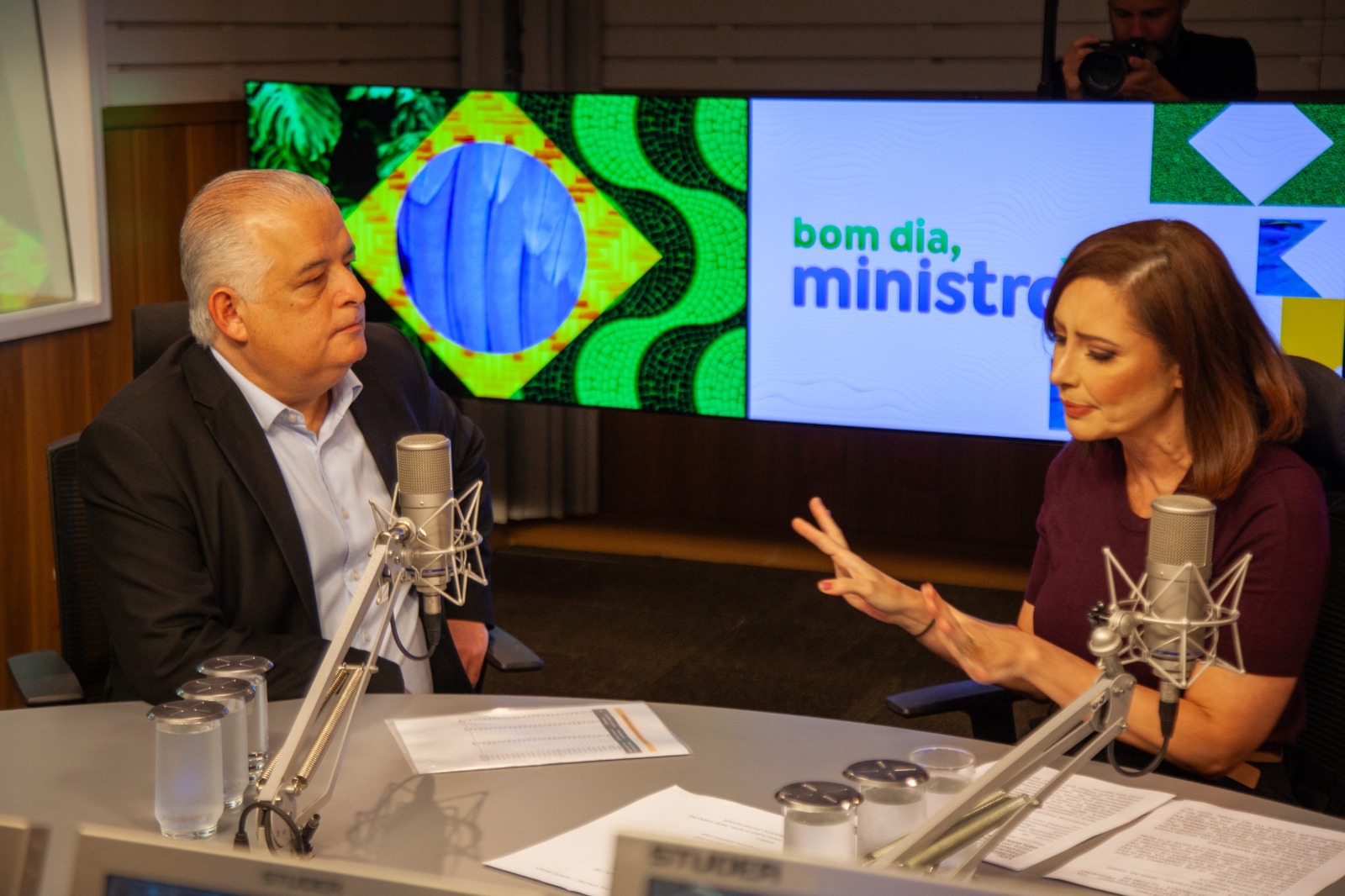 Apresentação de iniciativas do MEMP foi feita a emissoras de rádio de todo o país