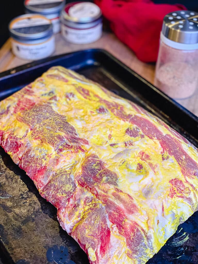 mustard coating beef ribs