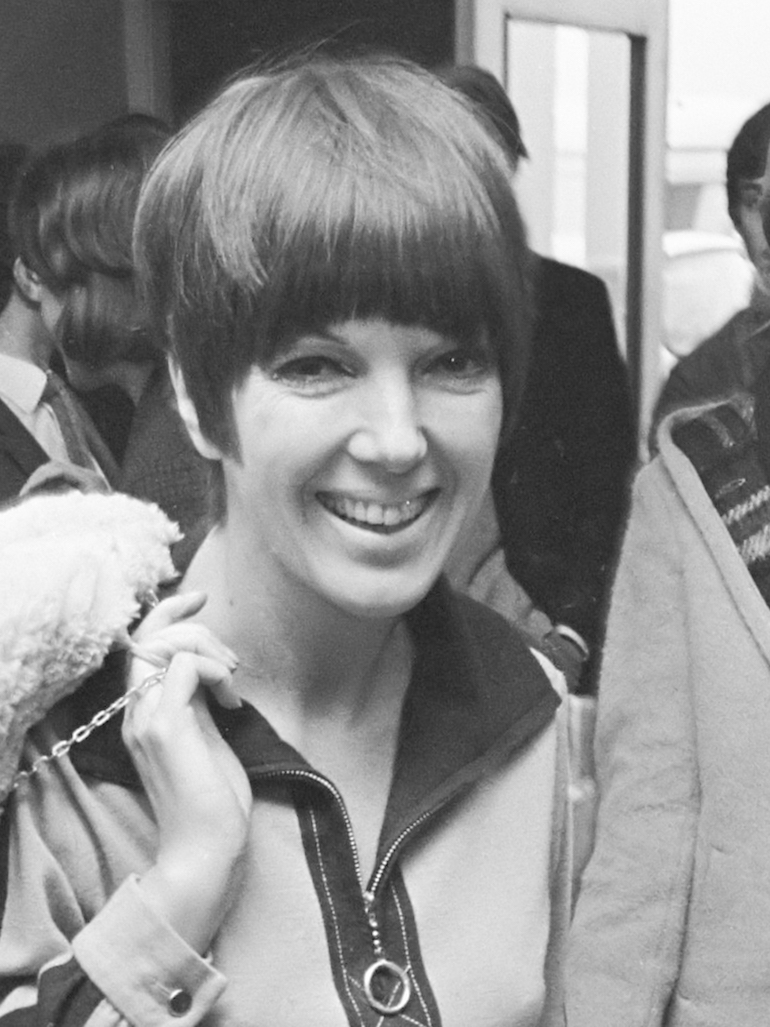 Mary Quant in December 1966. Photo Credit: © Jac. de Nijs / Anefo via Wikimedia Commons.