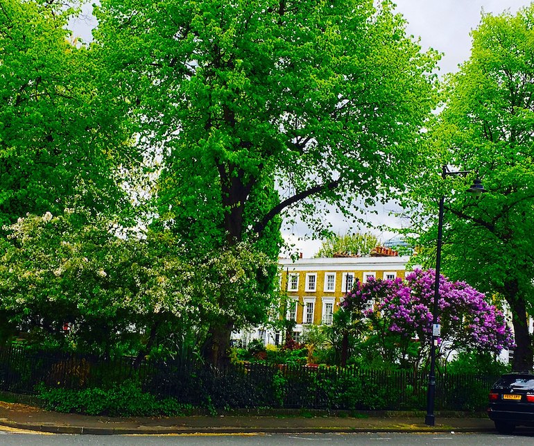 Grade II listed Arlington Square in Islington, London. Photo Credit: © Sebastianhistory via Wikimedia Commons.