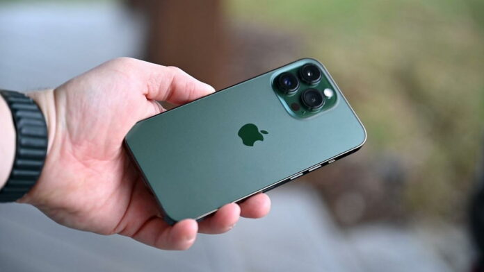 HP iPhone 13 Pro Alpine Green