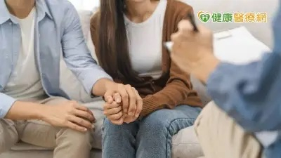 產檢貴就一定好？夫妻沒病也要基因檢測嗎？　婦科醫這樣說