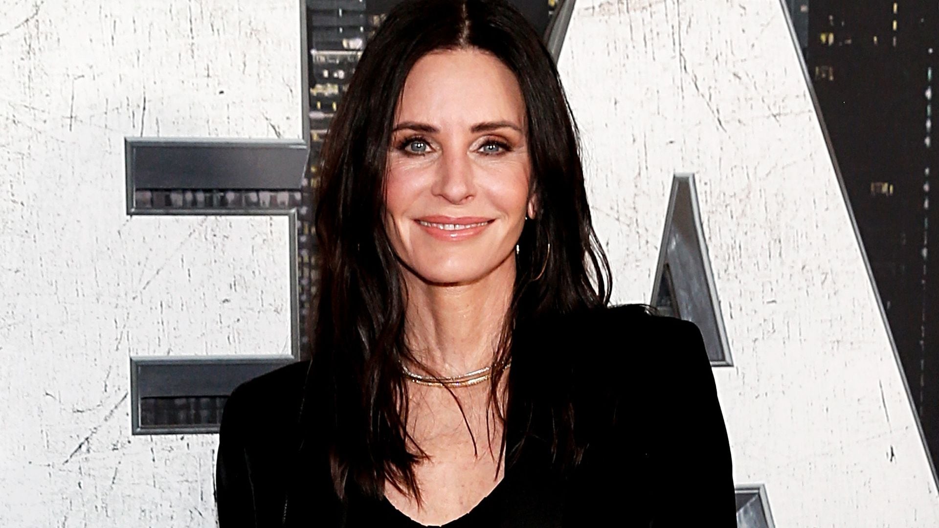 Esta es la rutina antiedad con la que Courteney Cox se mantiene saludable y en forma a sus 60 años