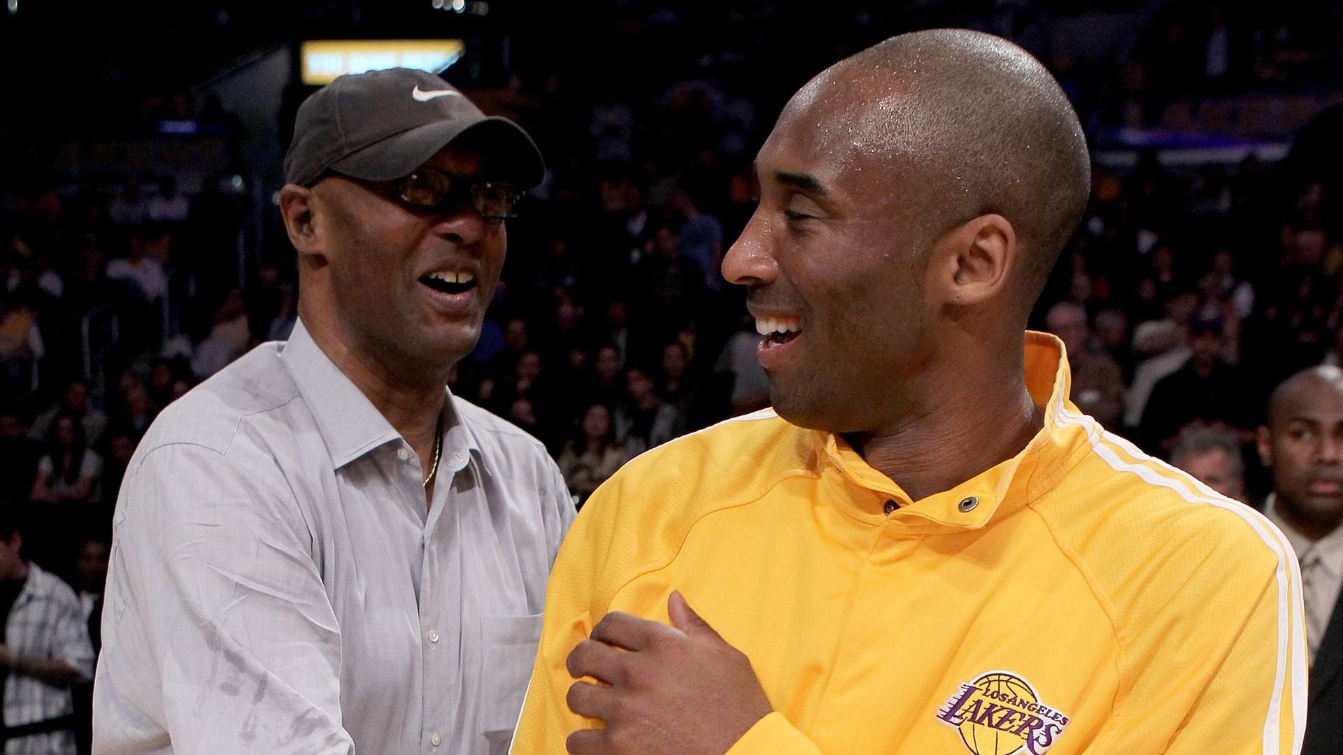Fallece el padre de Kobe Bryant a los 69 años