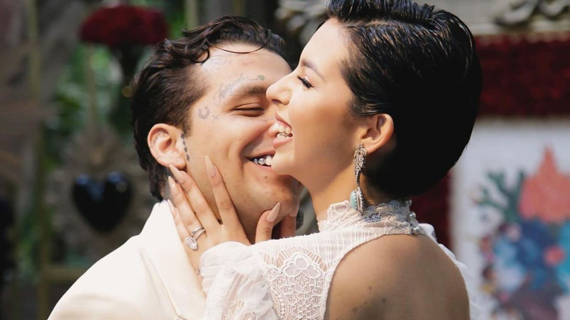 Christian Nodal y Ángela Aguilar gritan su amor a los cuatro vientos sobre el escenario