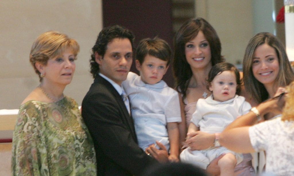 marc anthony y dayanara torres con sus hijos