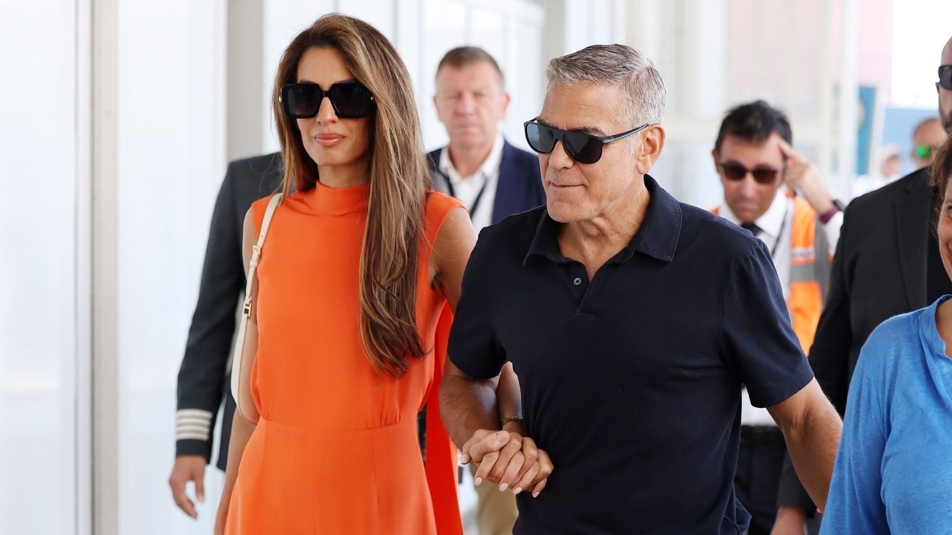 Amal Clooney joined JLo, Katie Holmes, Jessica Alba, and more in the latest summer-to-fall fashion trend