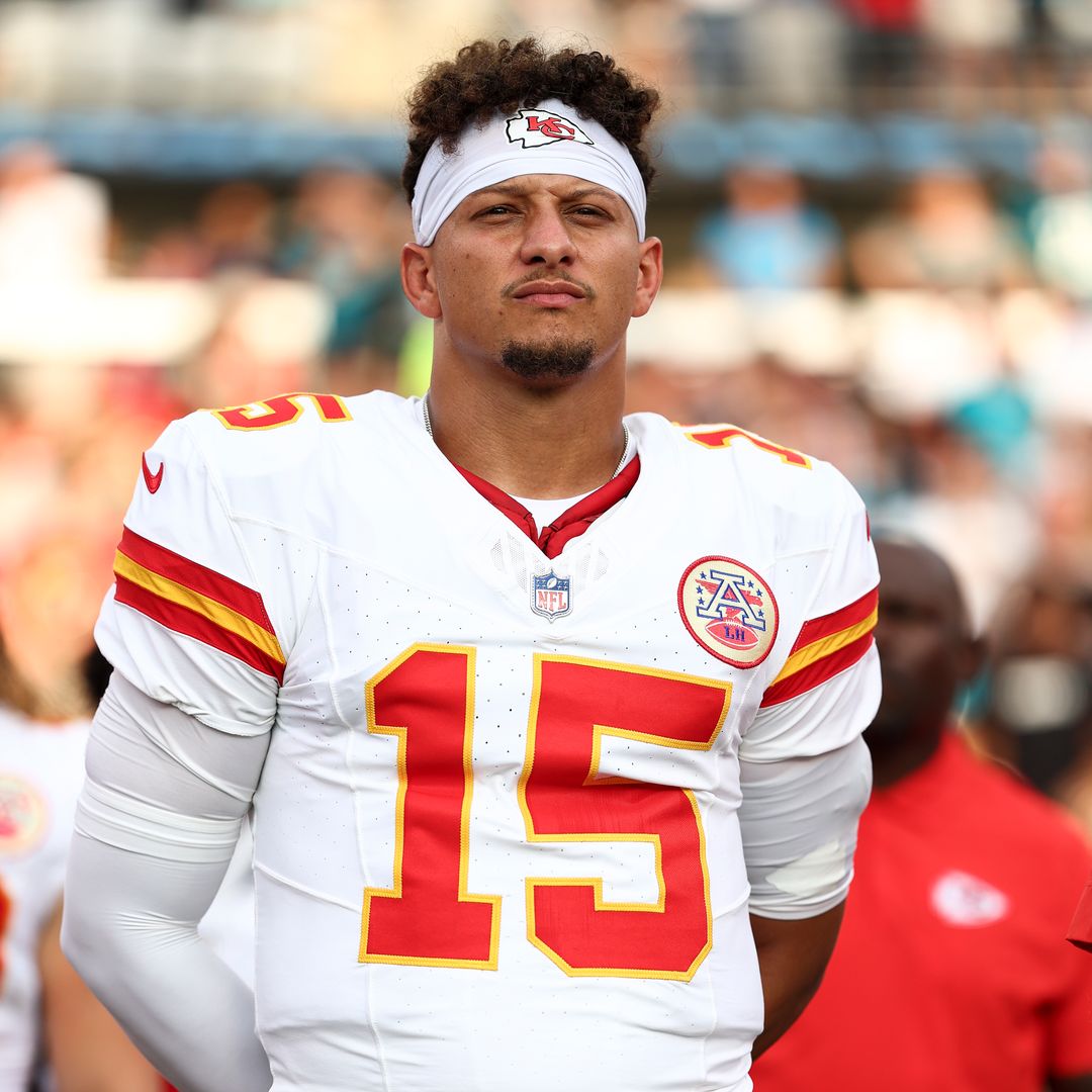 Patrick Mahomes says Taylor Swift has been 'drawing up' football plays