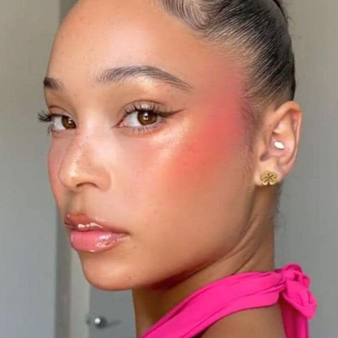 Sunset Blush takes TikTok by storm: How can we recreate this summery look?