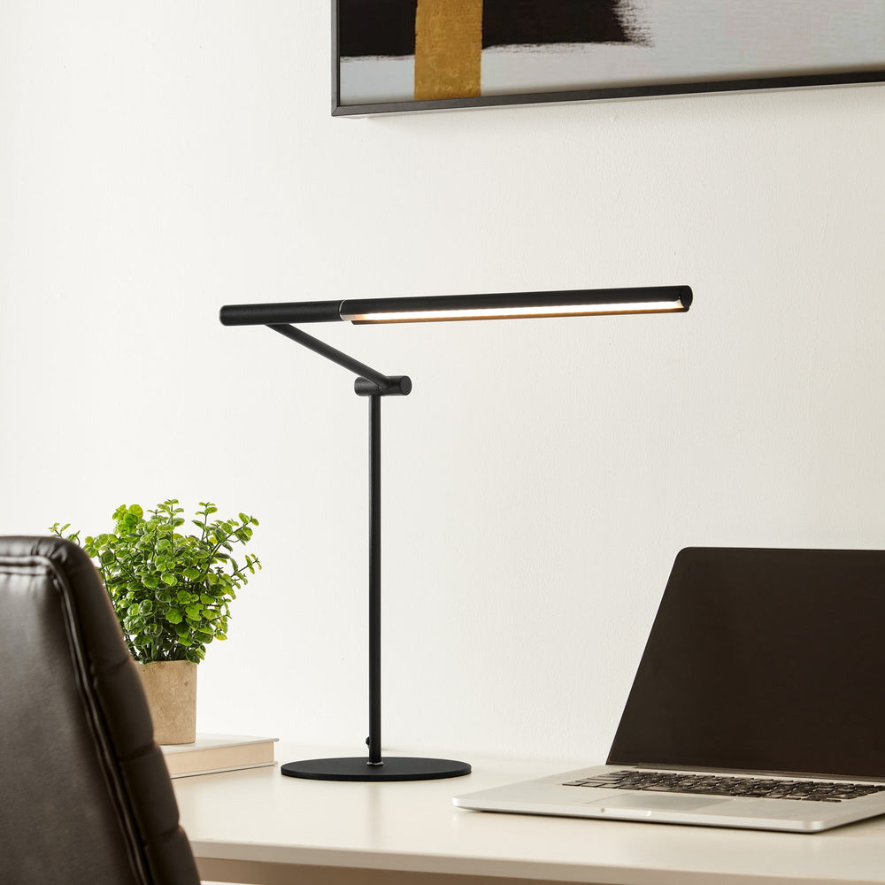 TILLA Horizontal Desk and Table Lamp