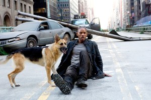 I AM LEGEND, Will Smith, 2007. ©Warner Bros./Courtesy Everett Collection