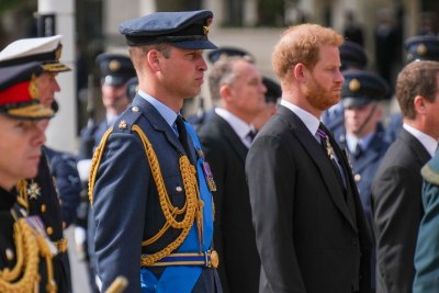 Did Prince Harry Find Out About Queen Elizabeth's Death 5 Minutes Before the Public? Everything We Know