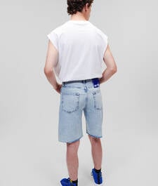 KLJ RELAXED DISTRESSED DENIM SHORTS