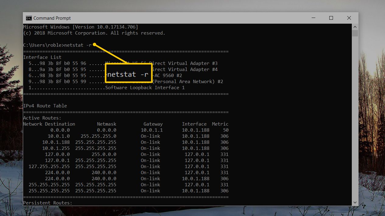 netstat -r in Windows 10 Command Prompt