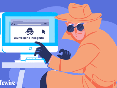 Person in trench coat and hat using Incognito mode on their computer