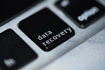 A keyboard key called 'data recovery'