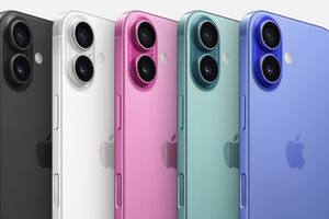 Apple iPhone 16 in 5 colors.