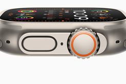 The Apple Watch Ultra 2 side button and Digital Crown