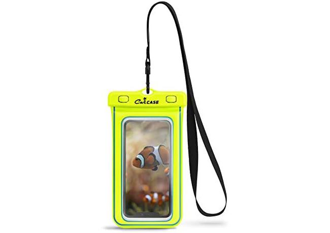 CaliCase Extra Large Waterproof Floating Phone Pouch.