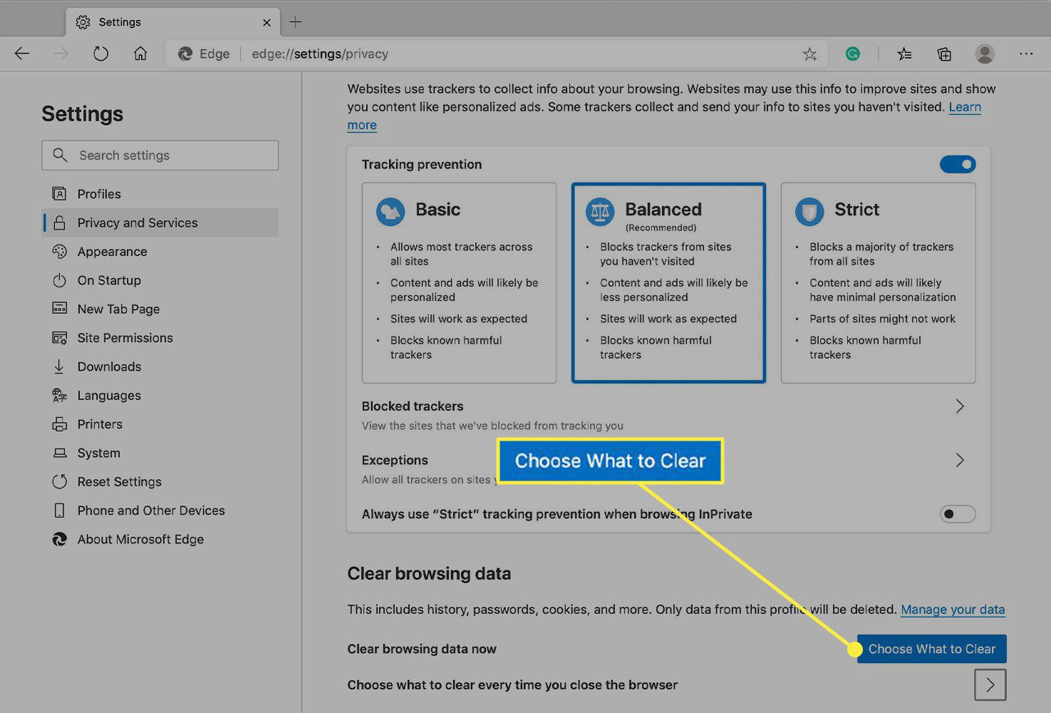 A screenshot of Edge's Privacy and Services settings with the Choose What to Clear button highlighted