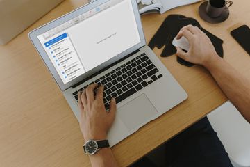 A MacBook Air showing the Safari plug-ins screen