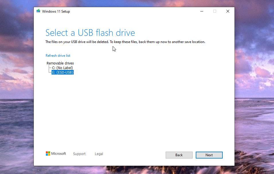 Select a USB flash drive