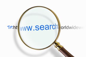 Magnifying glass, searching the internet