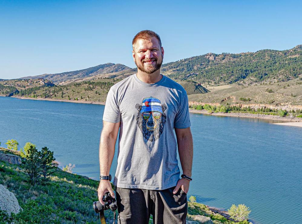 Caption: A photo of Jeremy with his camera. (Courtesy of Local Guide Jeremy Janus)