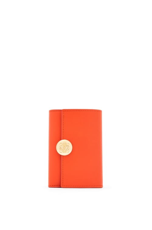 LOEWE Pebble small vertical wallet in shiny nappa calfskin Vivid Orange plp_rd