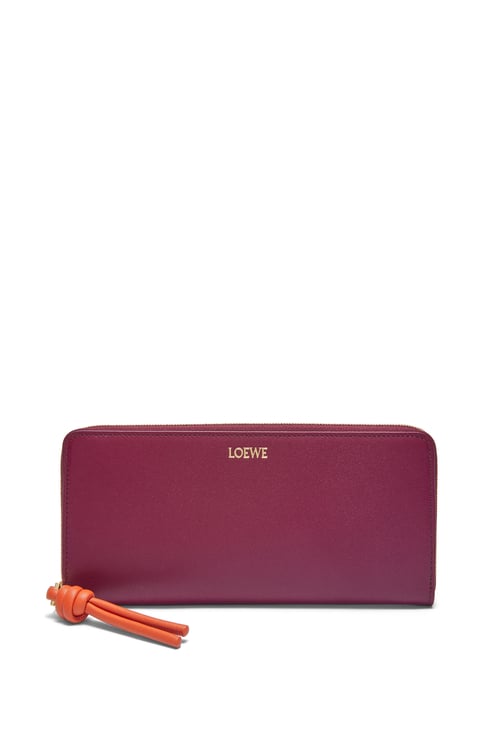 LOEWE Knot zip around wallet in shiny nappa calfskin Crimson/Maple plp_rd