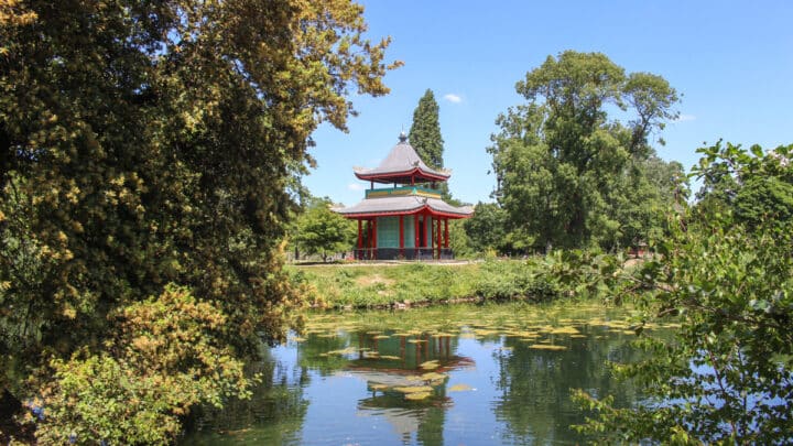 Time to Explore: Victoria Park