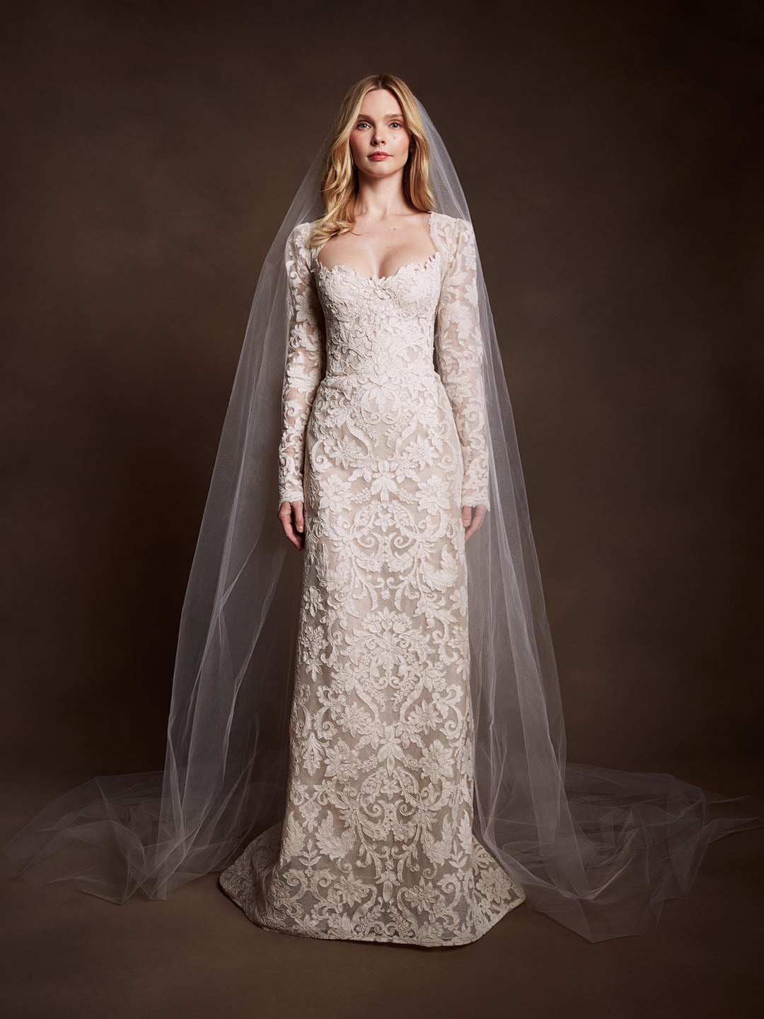 Norah Veil | Marchesa