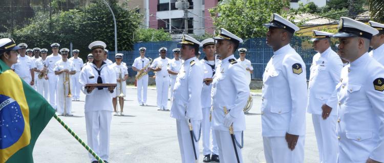 Dia do Marinheiro é cebrando na sede do Comando do 8º Distrito Naval