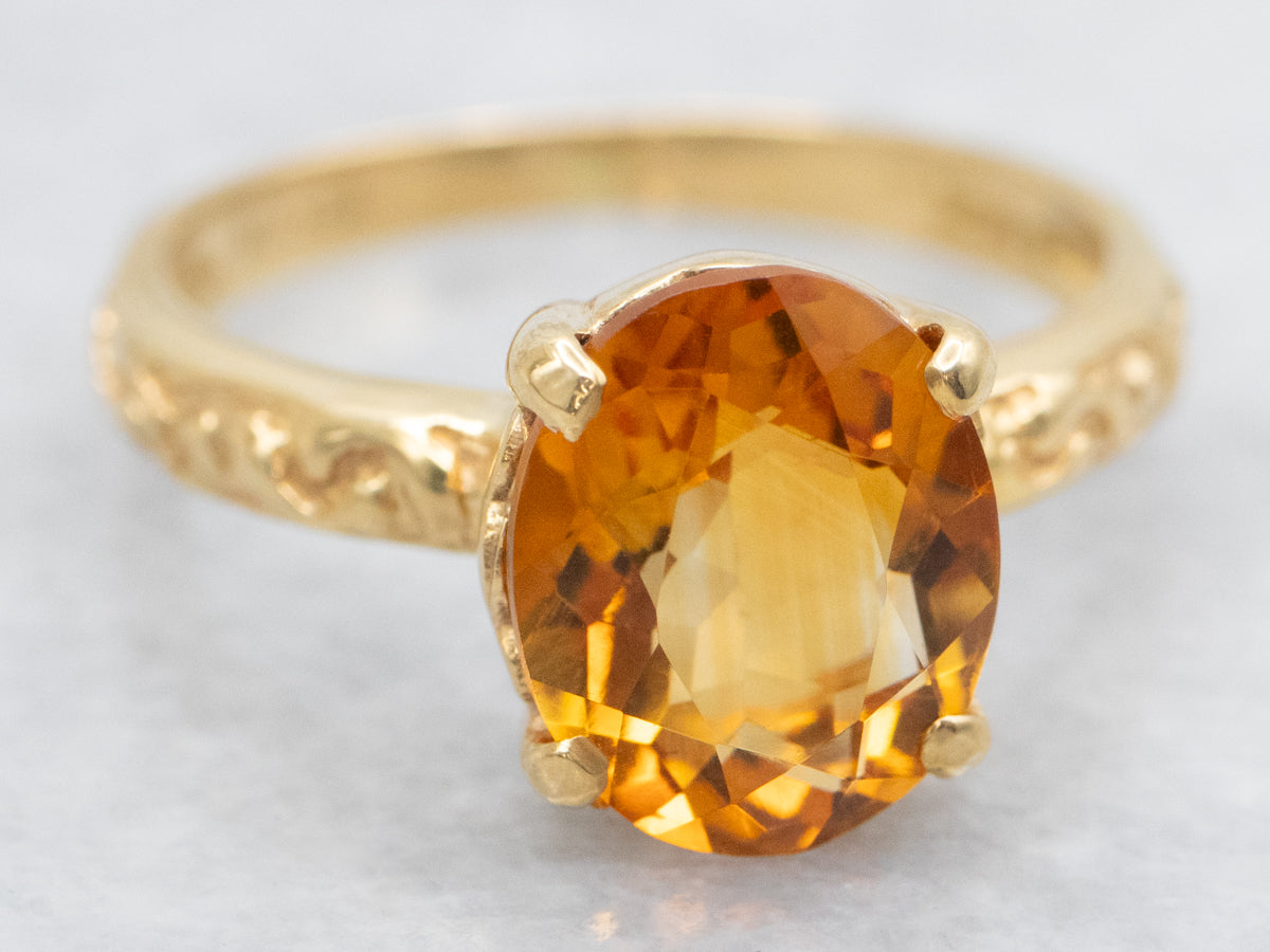 Citrine Solitaire Ring with 18-Karat Gold Pattern Shoulders